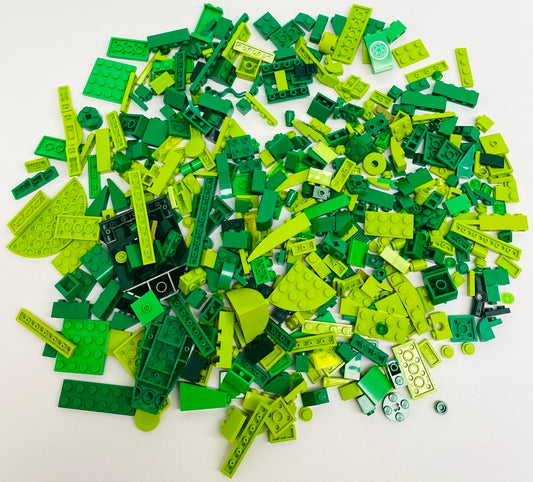 LEGO Shades of Green Fun Pack Mixed Pieces Bricks Plates Slopes and More