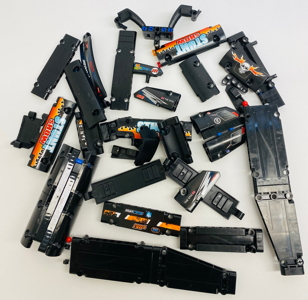 LEGO Technic Black Panel Mixed Fun Pack
