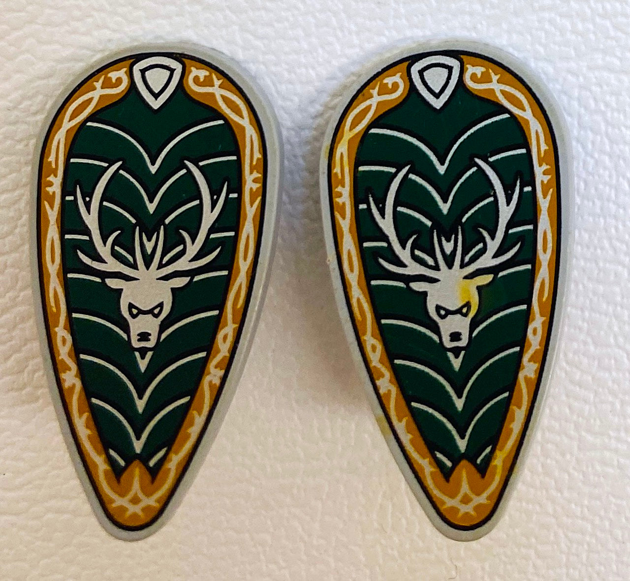 LEGO Castle Shields Fun Pack of 2 Lion Pattern