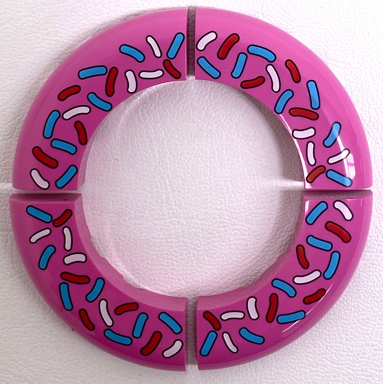 LEGO Doughnut Brick Fun Pack of 4 Dark Pink Round Corner Brick 5x5x1 with Sprinkles / Topping Pattern