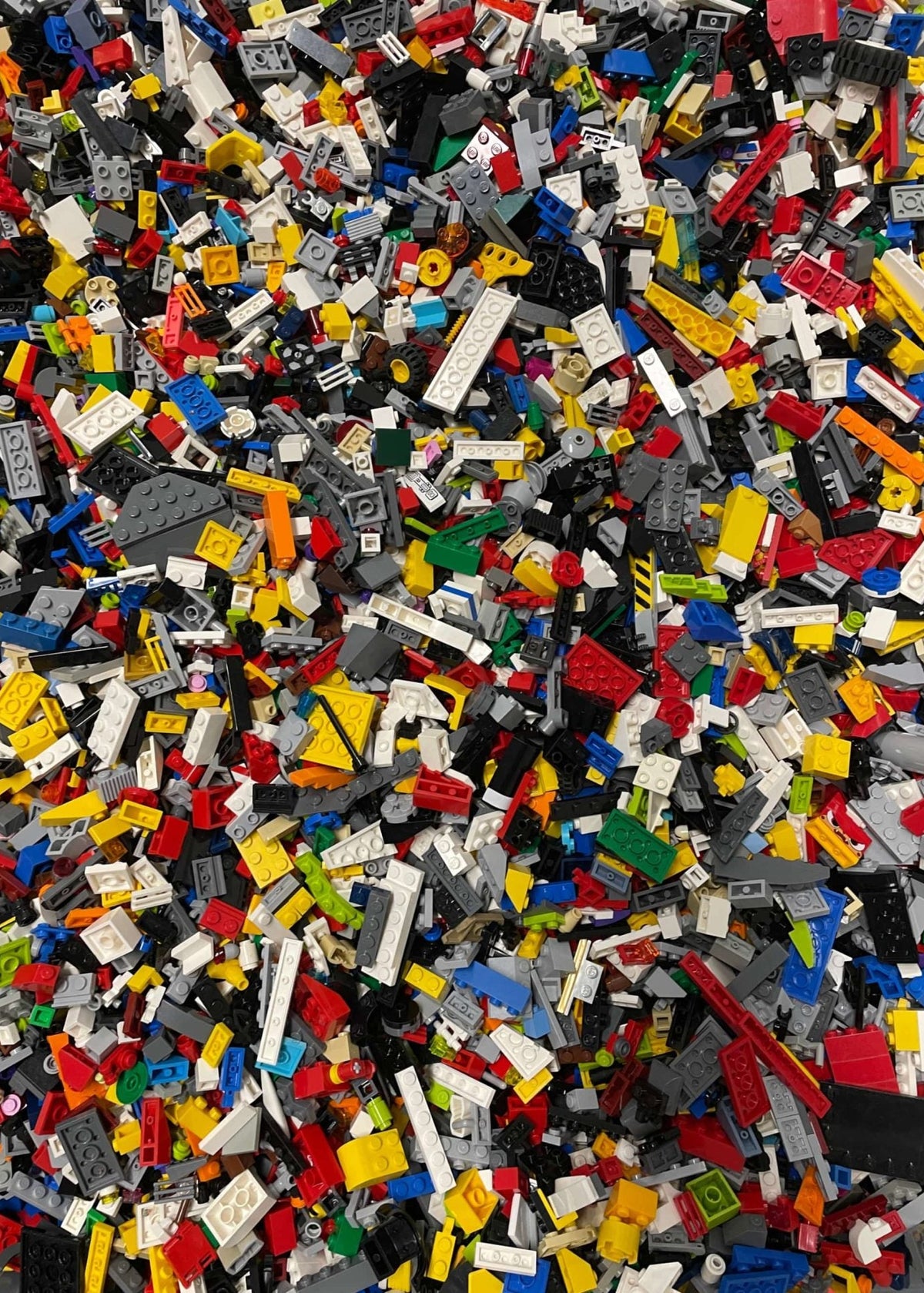 lego-1kg-mixed-bag-of-small-parts-bags-brickresales-pty-ltd-473-1-scaled