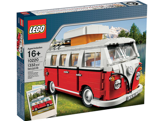 LEGO Icons Volkswagen T1 Camper Van Set #10220 BRAND NEW IN BOX