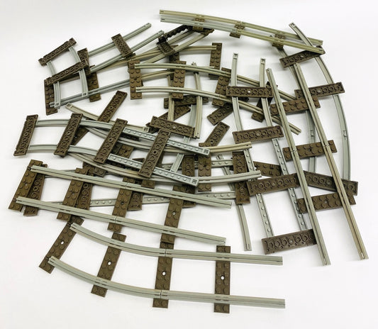 LEGO Trains Vintage Track and Sleeper Fun Pack Light Grey / Dark Grey (Old Shades)