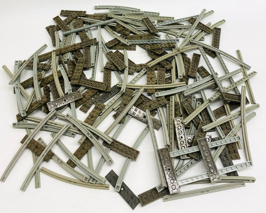 LEGO Trains Vintage Track and Sleeper Fun Pack Light Grey / Dark Grey (Old Shades)