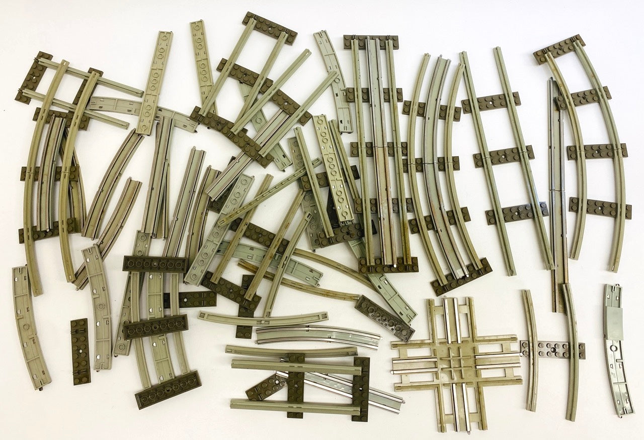 LEGO Trains Vintage 12V Track Mixed Fun Pack Includes Conducting Rails and Sleeper Plate