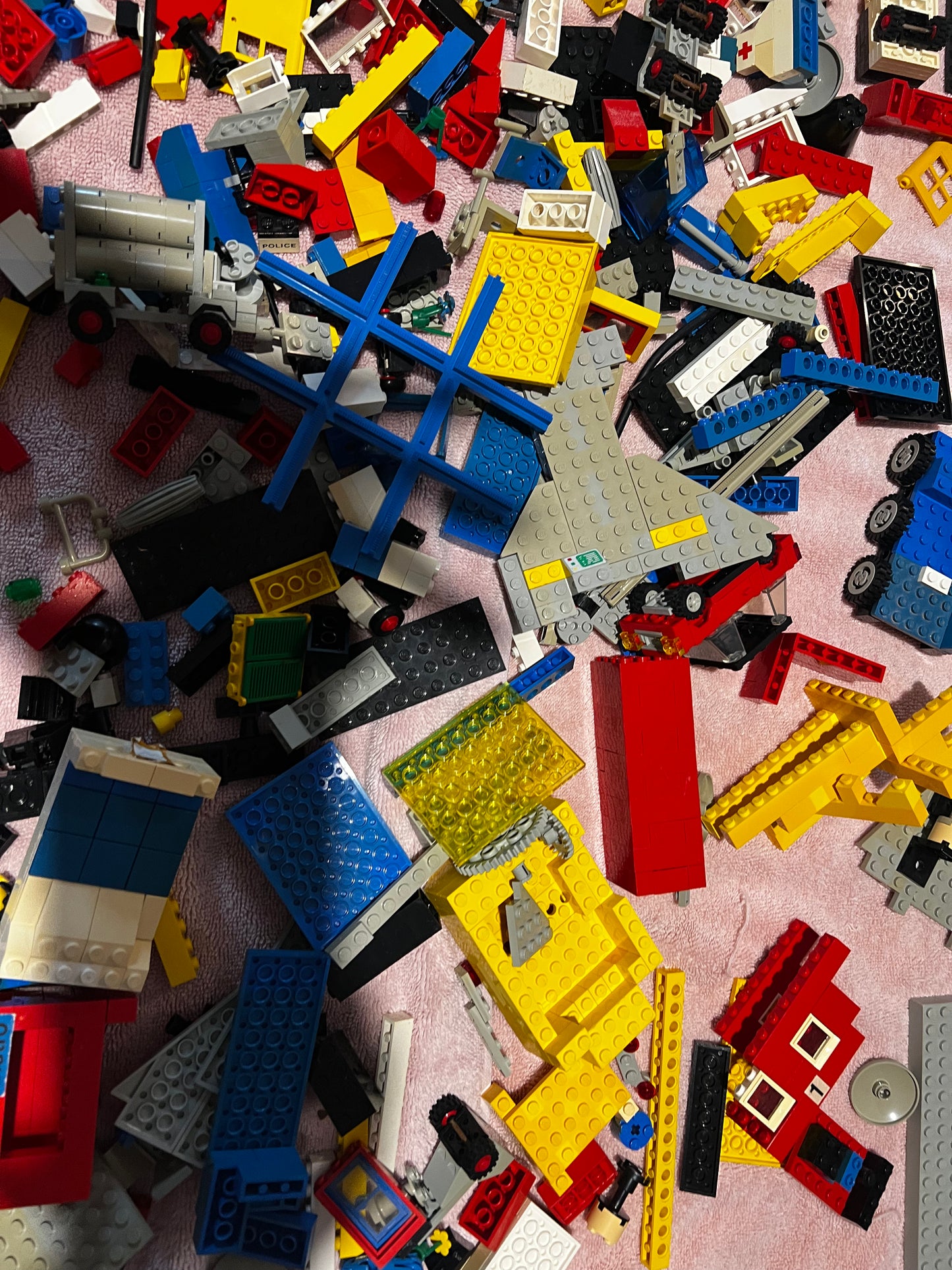LEGO RAREST OF Vintage Massive Bulk Buy of Mixed Pieces