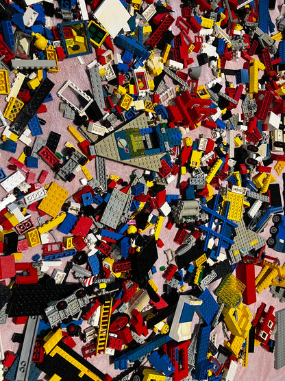 LEGO RAREST OF Vintage Massive Bulk Buy of Mixed Pieces