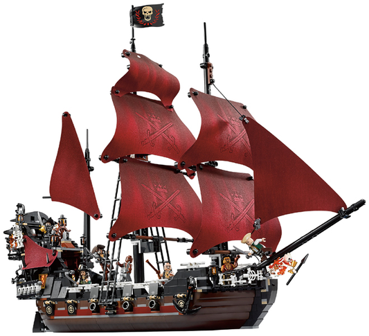 RARE!  LEGO Pirates of the Caribbean Queen Anne's Revenge Set #4195 incl. instructions  & Minifigures