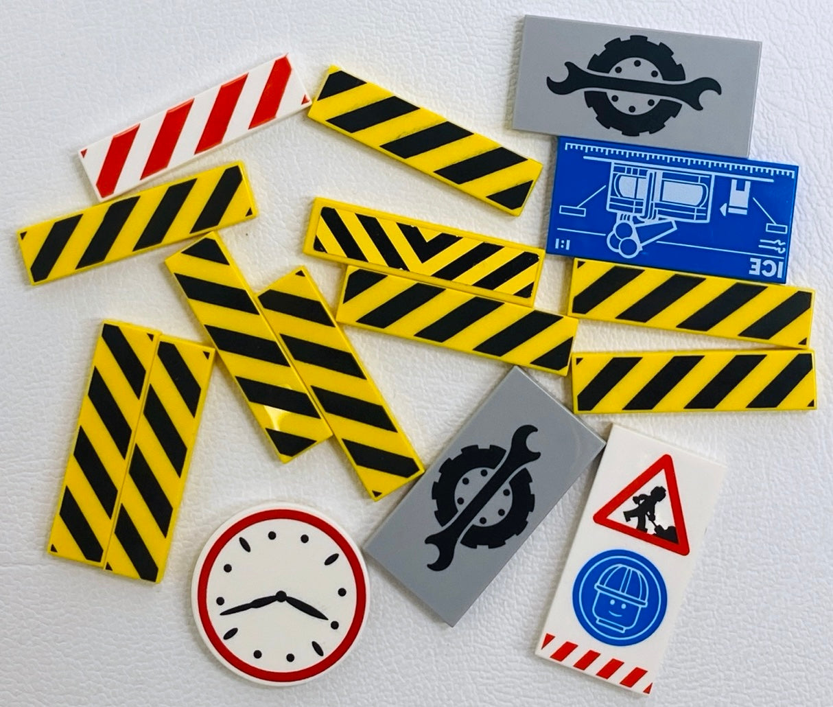 LEGO Construction / Danger Tiles Fun Pack