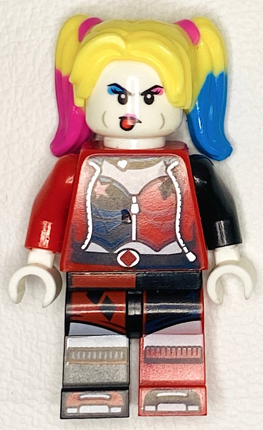 LEGO DC Superheroes Harley Quinn Minifigure (Marked)