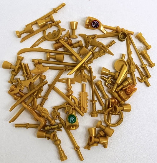 LEGO Gold Weapons and Treasure Fun Pack Ninjago Castle Dungeons and Dragons