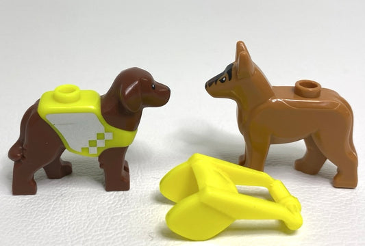 LEGO Animals Dogs Fun Pack Alsatian/German Shepherd with Harness and Labrador/Retriever with Vest