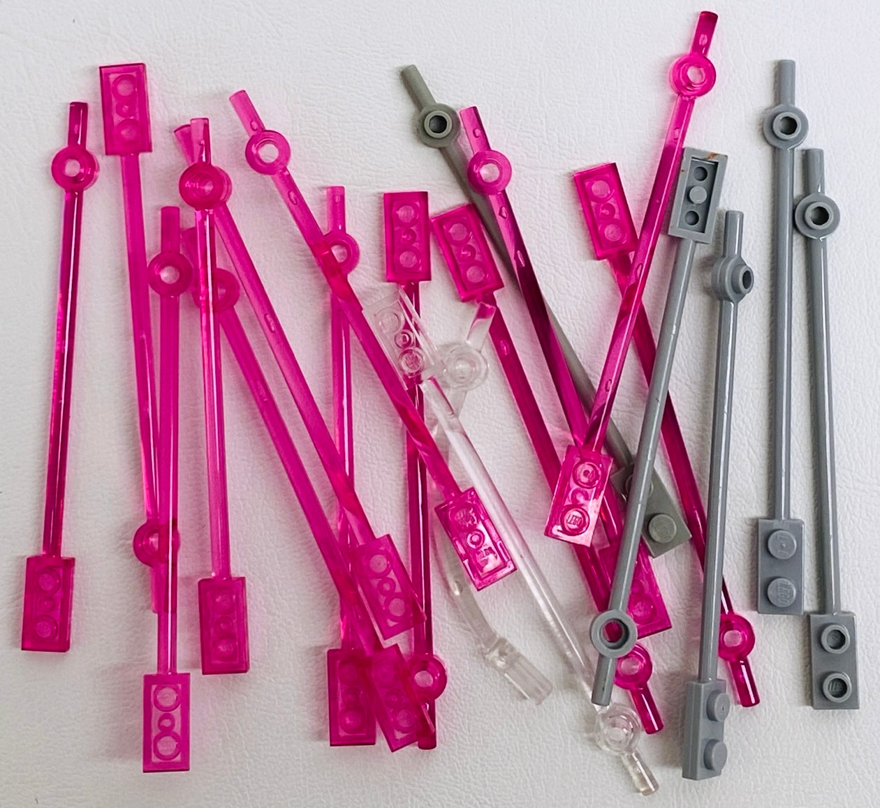 LEGO Bar 12L Pack of Approx 19 Mixed Colours