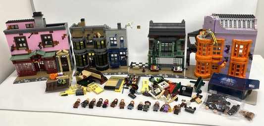 LEGO Harry Potter Diagon Alley Set #75978 As Pictured Includes FREE Light My Bricks Kit