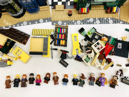 LEGO Harry Potter Diagon Alley Set #75978 As Pictured Includes FREE Light My Bricks Kit