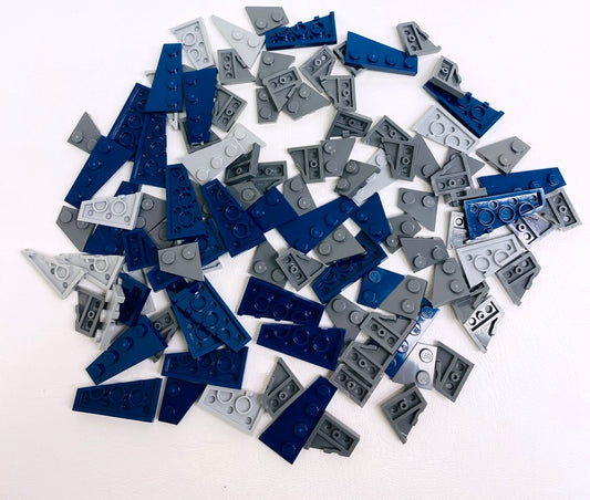 LEGO Wedge Plates Fun Pack Mixed Small Pieces - Dark Blue / Dark Bluish Grey / Light Bluish Grey