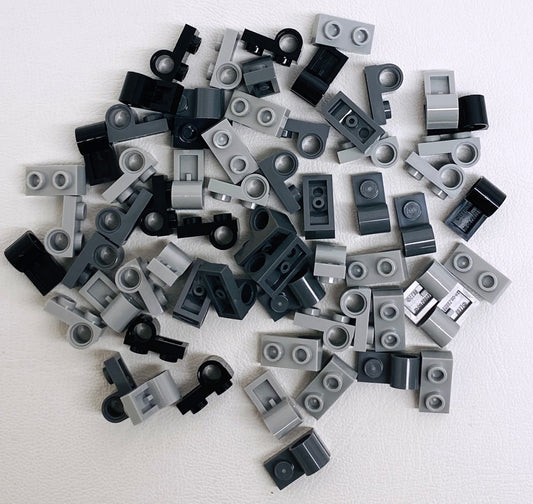 LEGO Modified Plates Fun Pack 1x2 with Pin Hole on Bottom Black / Light Bluish Grey