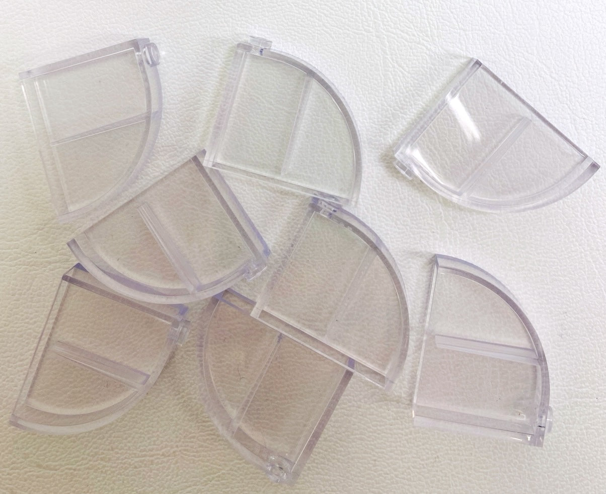 LEGO Curved Slope 4x1x2-2/3 Pack of 8 Trans Clear