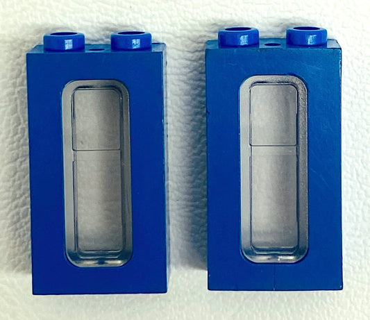 LEGO Vintage Train Window 1x2x3 Pack of 2 Blue