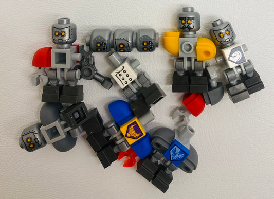 LEGO Nexo Knights Minifigure Robot Pieces Fun Pack