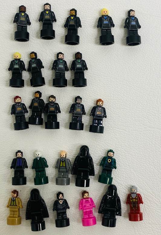 LEGO Harry Potter Statuette Fun Pack Mixed Characters Hogwarts Castle