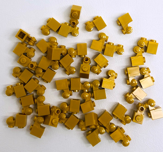 LEGO Brick 1x1 with Scroll Pack of 44 Pearl Gold
