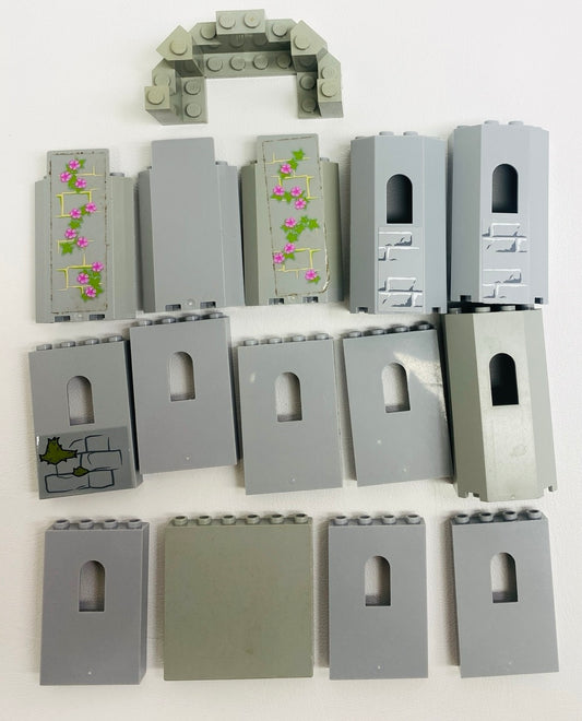 LEGO Castle Panel and Turret Top Fun Pack Light Grey (Mixed Shades)