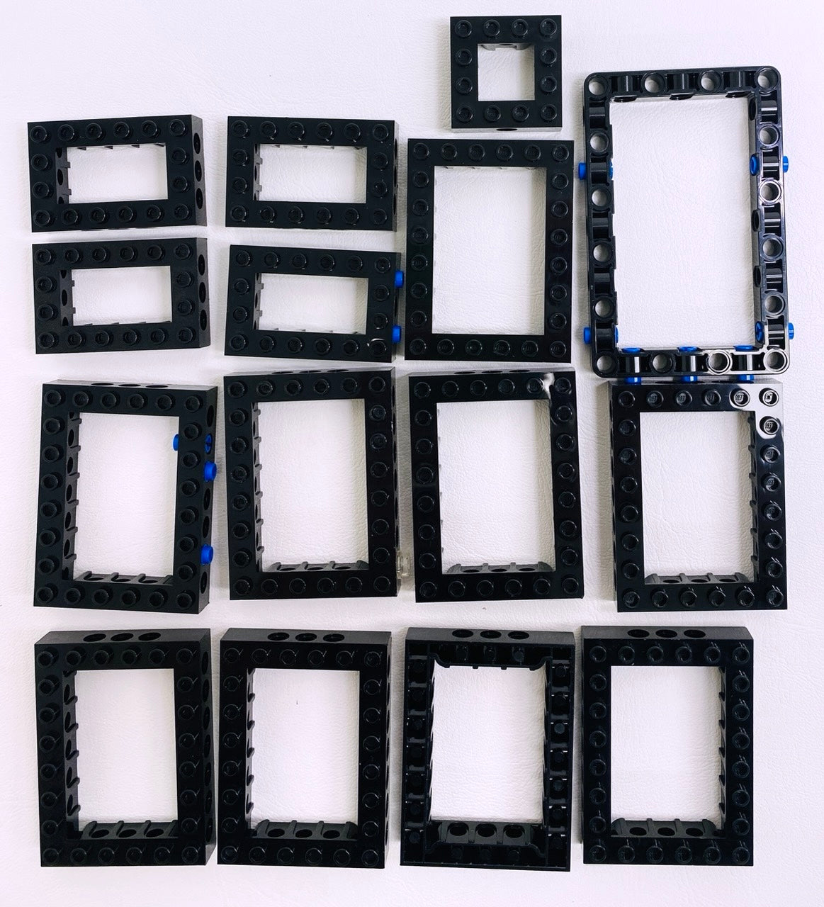 LEGO Technic Black Open Brick and Frame Fun Pack Mixed Sizes