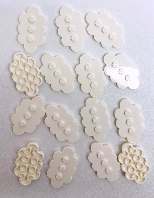 LEGO Cloud Shape Tile 3x5 Pack of 15 White