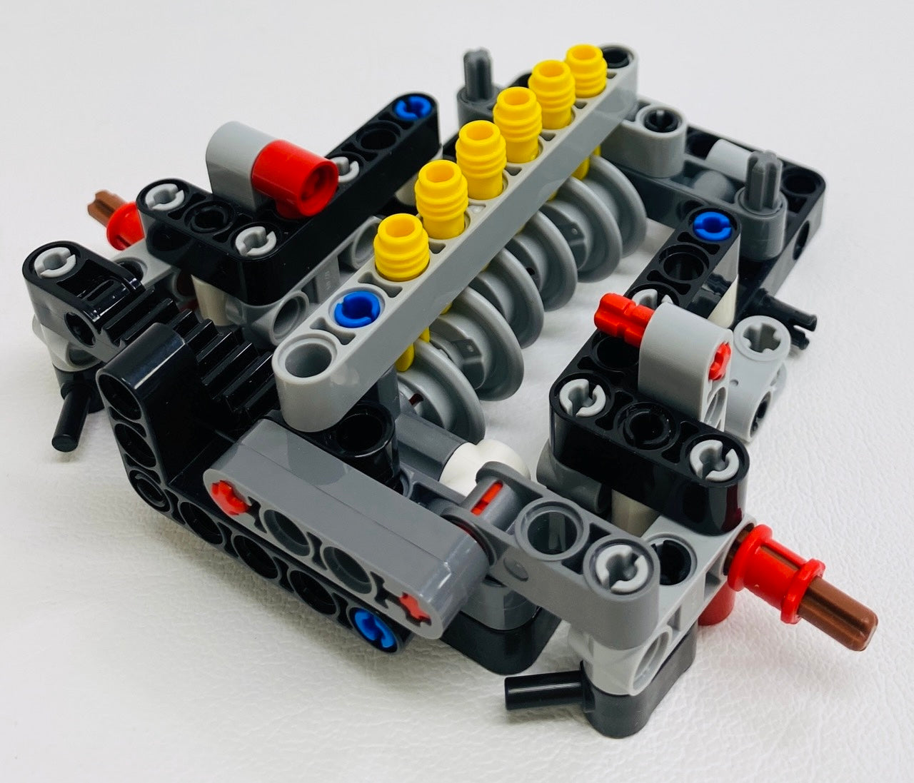 LEGO Technic Fun Pack 6 Cylinder Engine Block with Steering