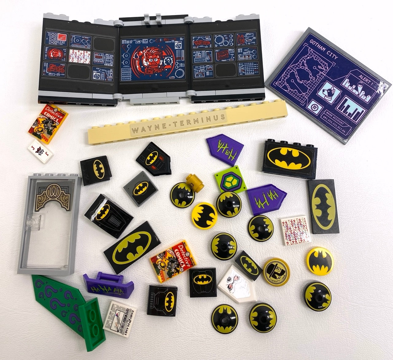 LEGO DC Superheroes Batman Details Pack Mixed Panels Slopes Tiles and More