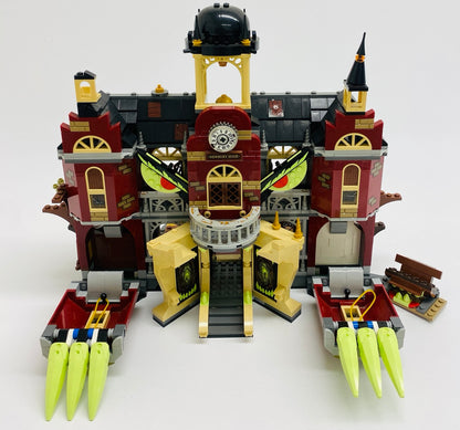 LEGO Hidden Side Newbury Haunted High School Set #70425 As Pictured