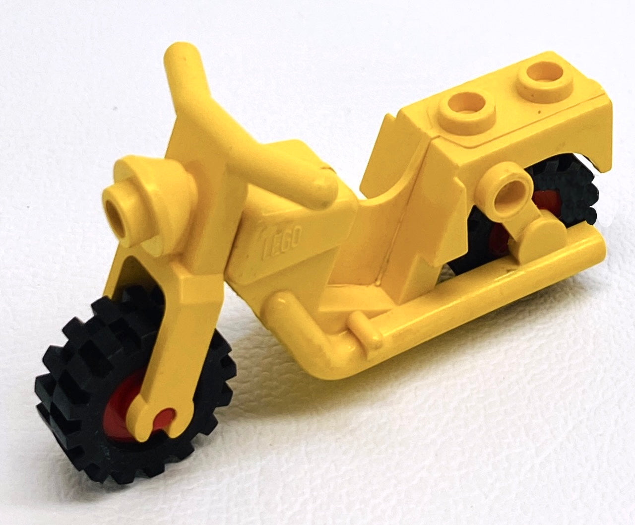 LEGO Vintage Motorcycle Yellow