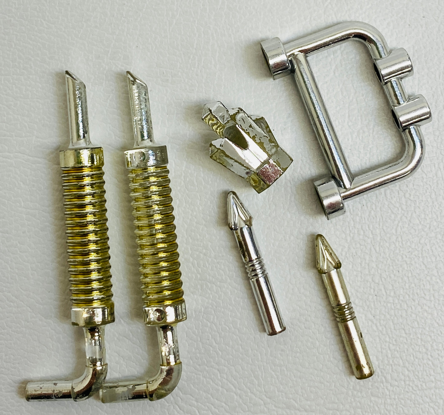 LEGO Chrome Silver Fun Pack Exhaust Pipes Harpoons Bar and Crystal