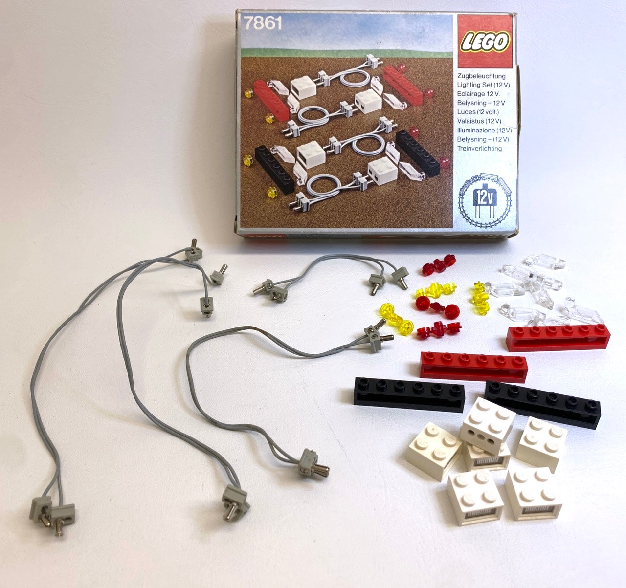 LEGO Trains Vintage 12V Electric Lighting Set #7861 with Box (As Pictured)