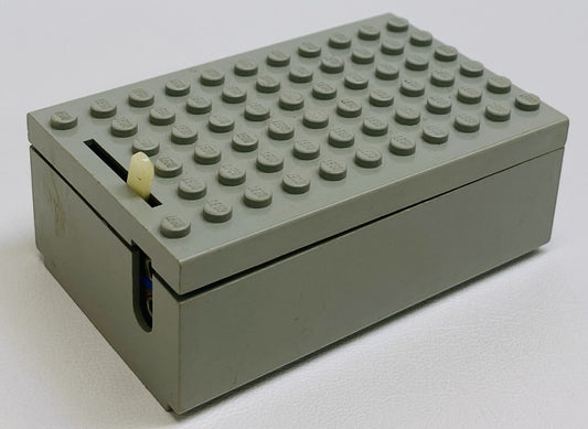 LEGO Vintage Light Grey 4.5V Battery Box