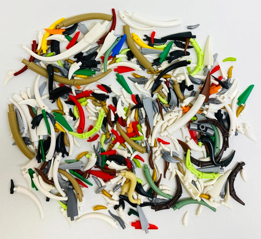 LEGO Animal Claws / Horns / Tails / Teeth Mixed Pack