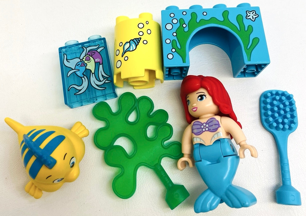 LEGO Duplo Disney Fun Pack Little Mermaid Figure with Flounder Mixed Printed Bricks and More