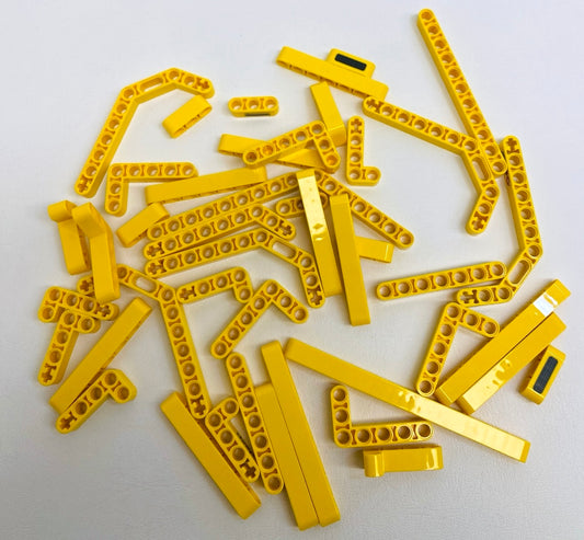 LEGO Technic Yellow Liftarms Mixed Fun Pack