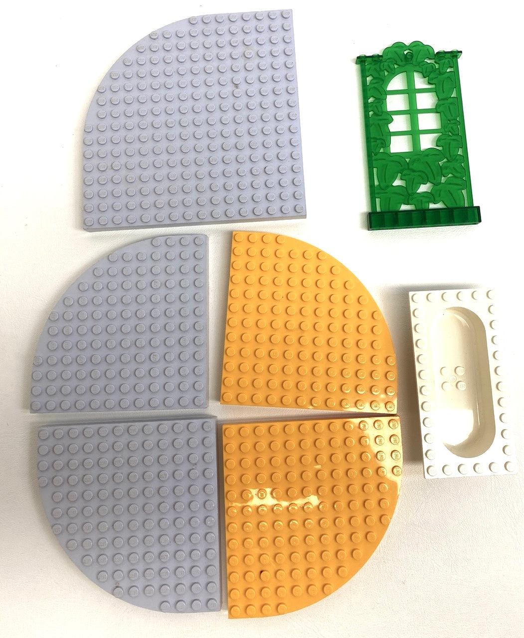 LEGO Belville Fun Pack Round Corner Bricks and Lattice Walls Shades of Pink