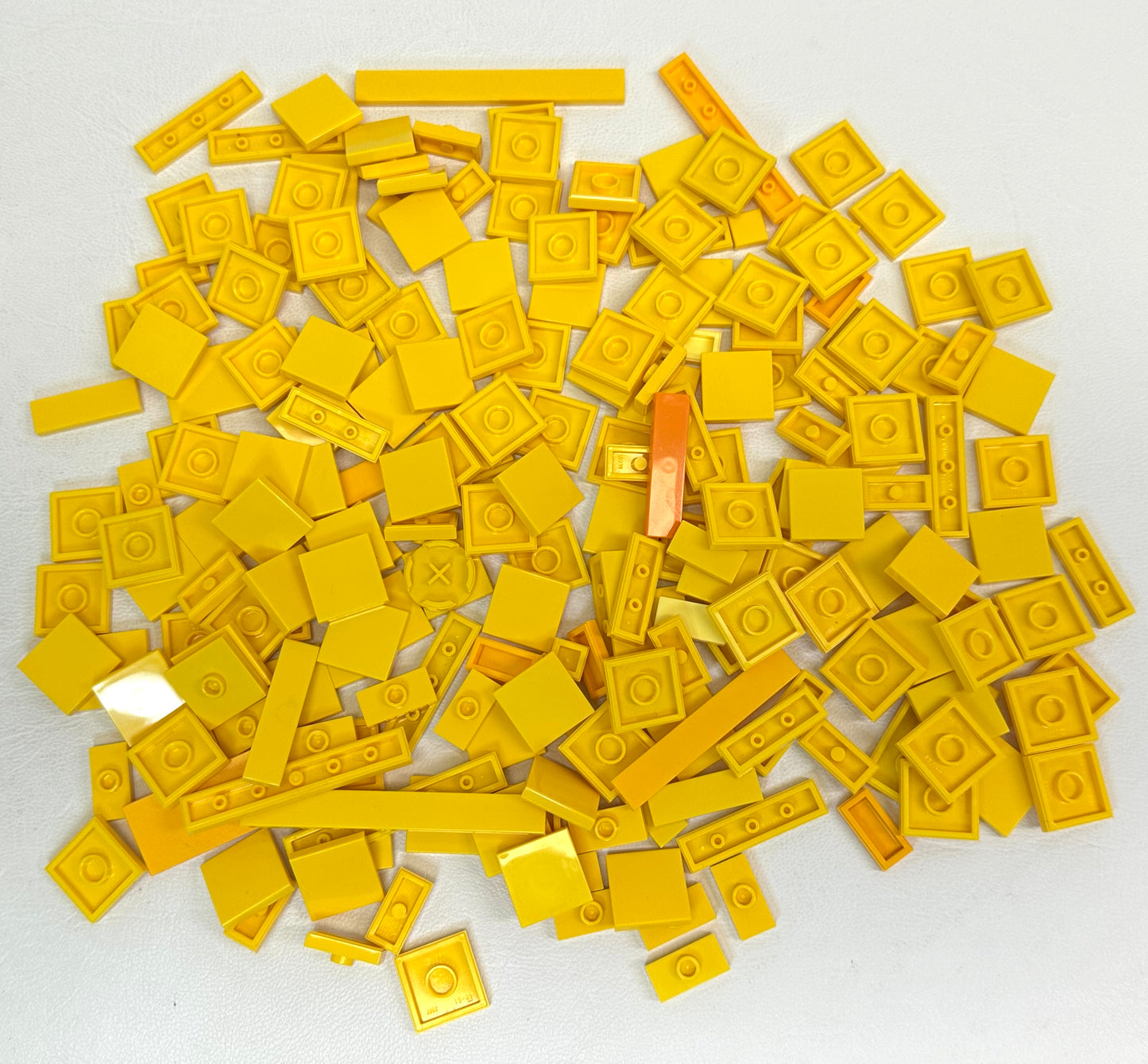 LEGO Yellow / Orange Mixed Tiles Fun Pack