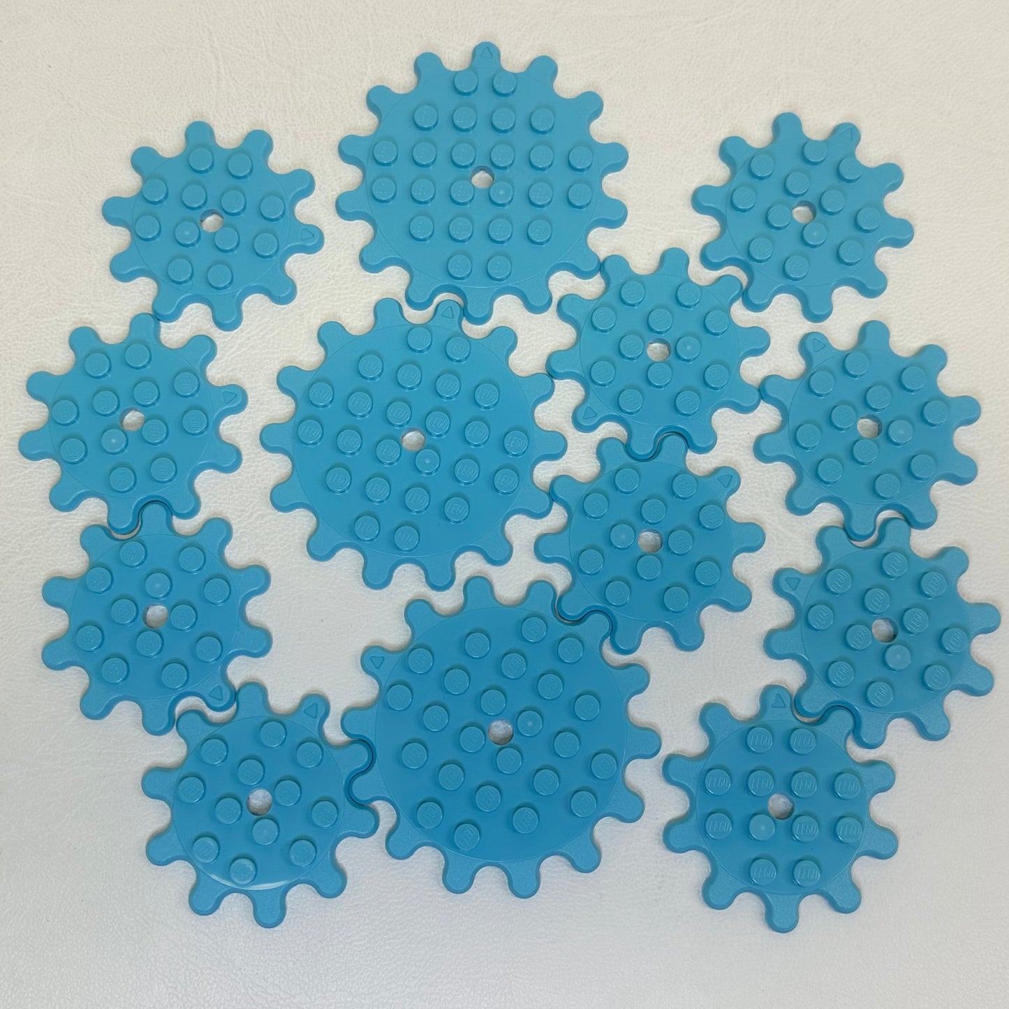 LEGO Medium Azure Splat Gears Fun Pack - Round Plate with Teeth - Mixed Sizes