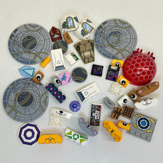 LEGO Mixed Printed Pieces Fun Pack - City Superheroes Friends and More