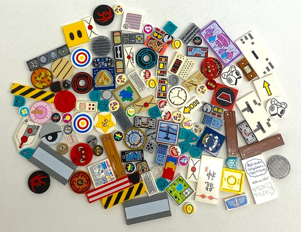 LEGO Printed Tiles Mixed Fun Pack