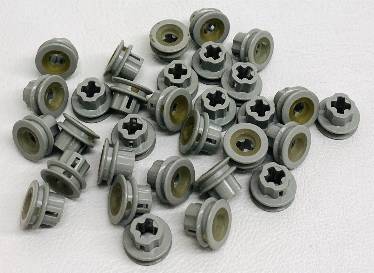 LEGO Vintage Pulley for 9V Micromotor Pack of approx 30 Light Grey (Old Shade)