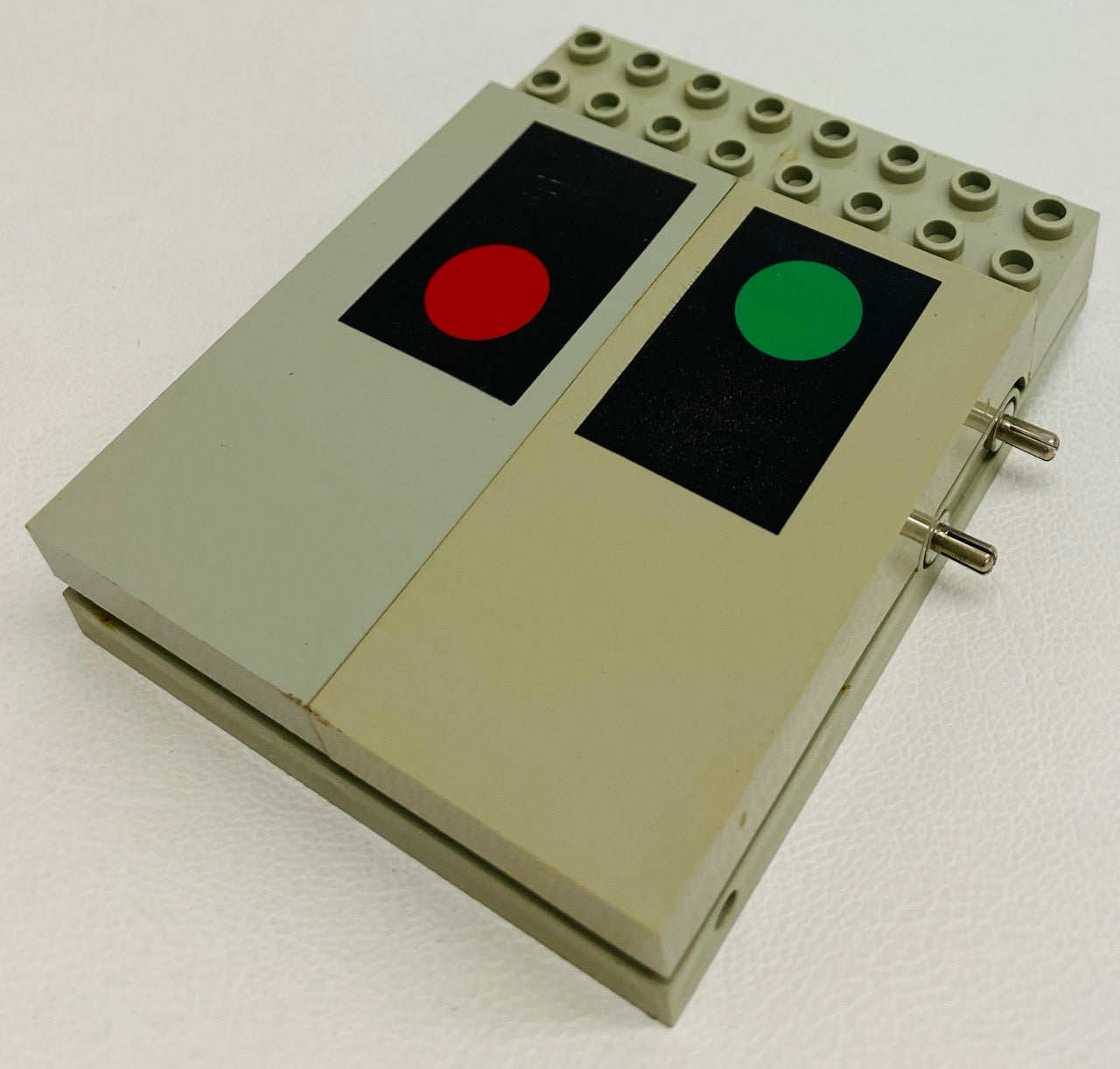 LEGO Trains Vintage 12V Remote with Signal Pattern