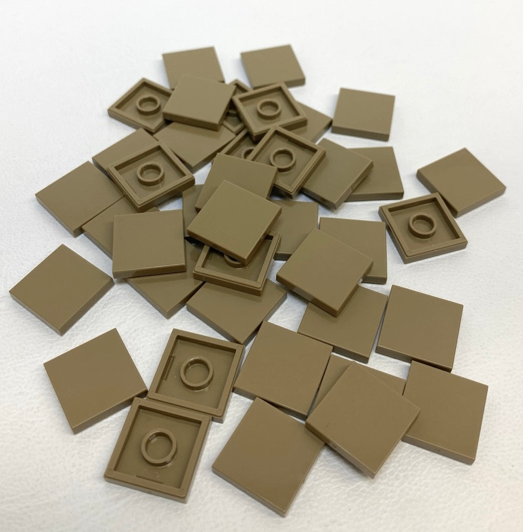LEGO Tile 2x2 BRAND NEW Pack of Approx 40 Dark Tan