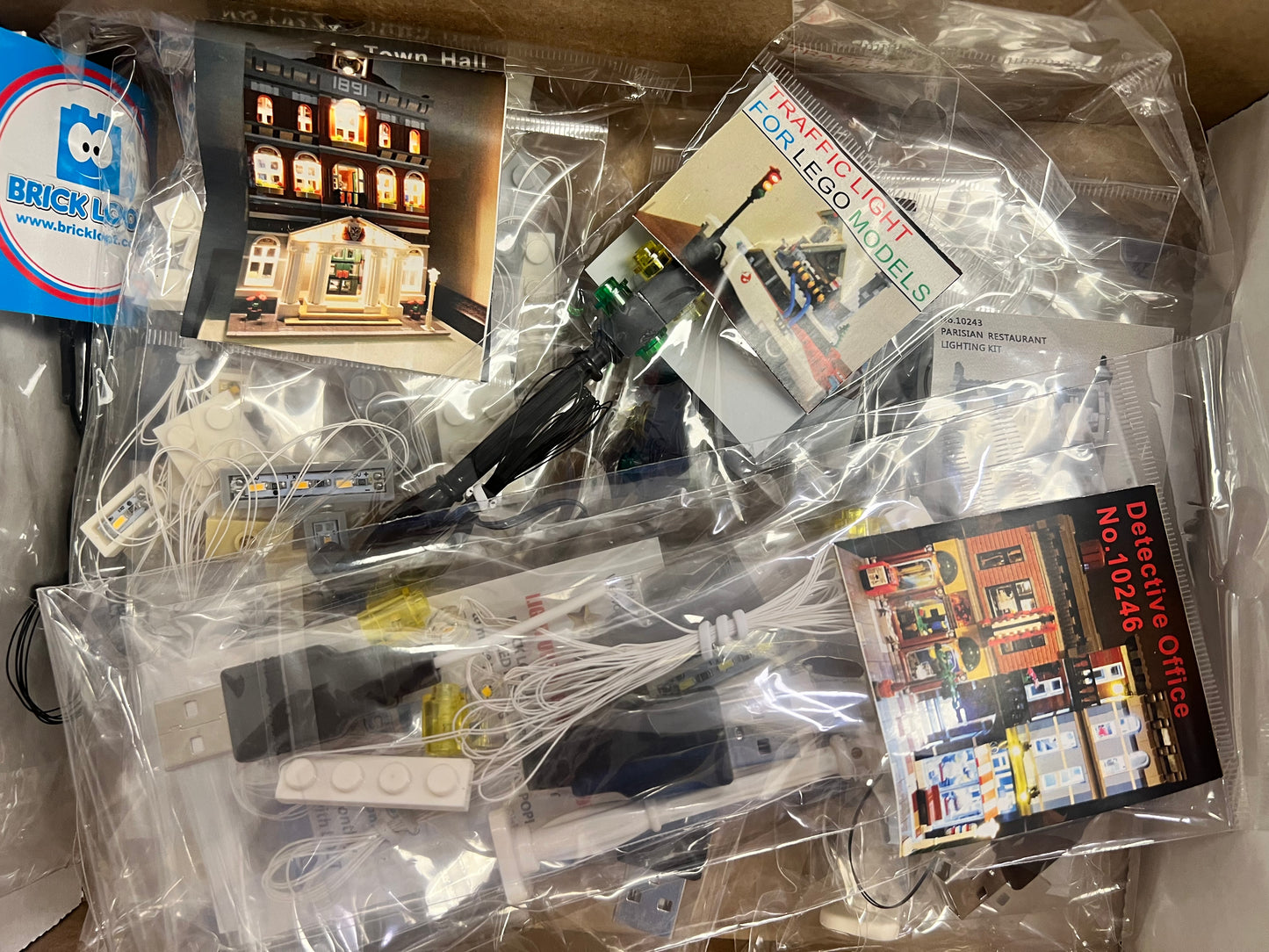 Bulk Lights for LEGO sets, large bundle of more than 28 BRAND NEW IN BOX LIGHTAILING & BRIKSMAX
