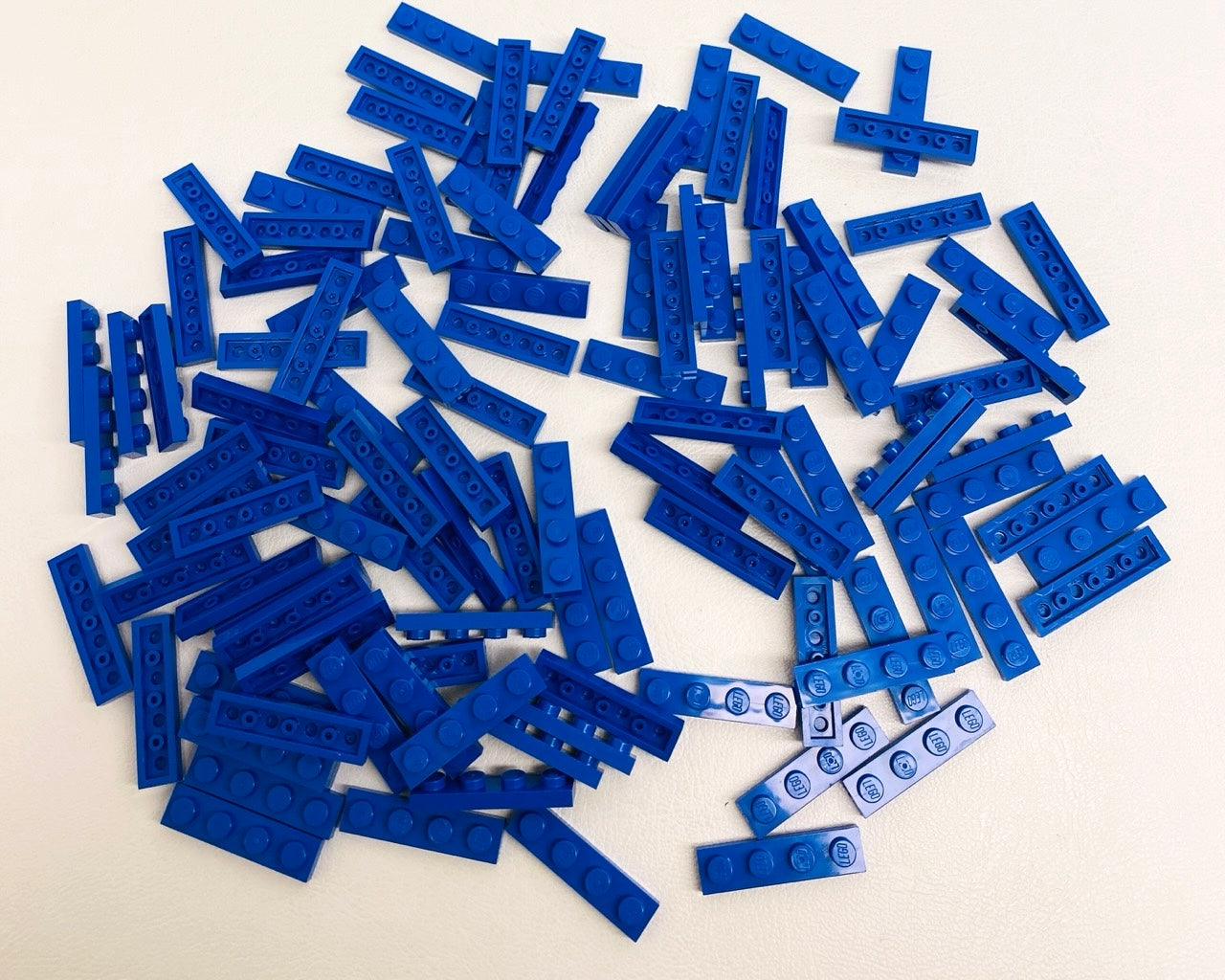 LEGO Plate 1x4 Fun Pack Blue