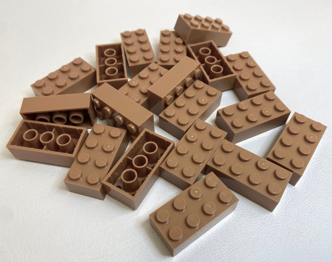 LEGO Brick 2x4 BRAND NEW Pack of Approx 20 Medium Nougat